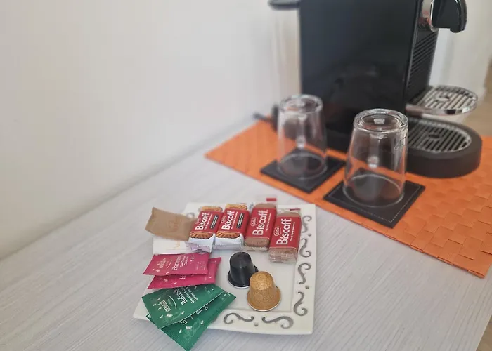 B-rooms בית הארחה 3*