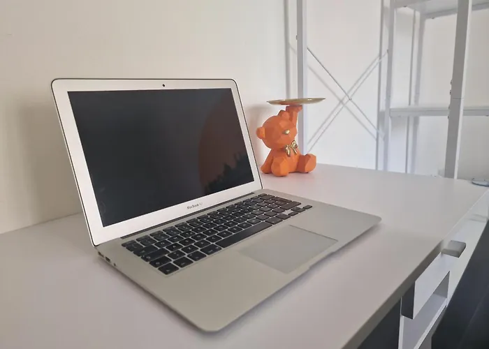 B-rooms 招待所 3*